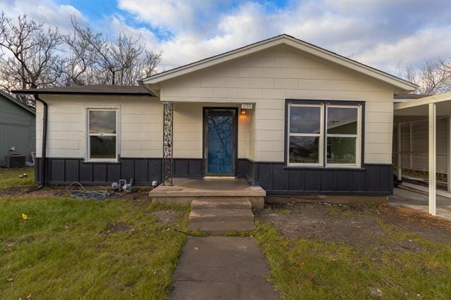 Building Photo - 1105 Spring Branch St