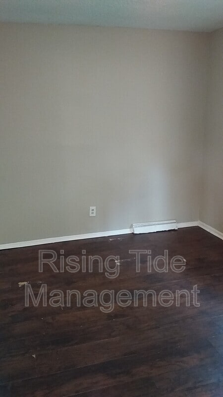 Building Photo - 1728 33rd St Ensley
