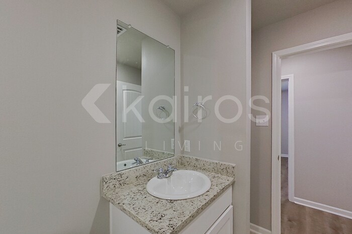 Building Photo - 126 Yardley Ct