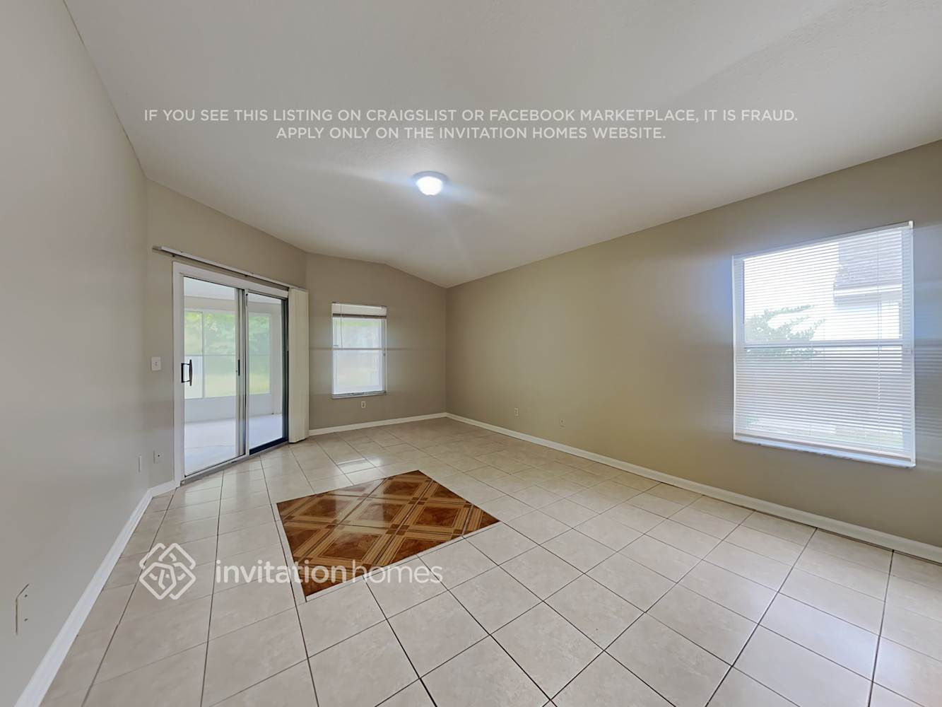 Building Photo - 523 Charles Pinckney St