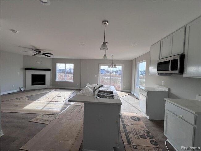 Building Photo - 471 Pattan Dr