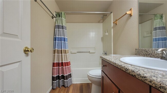 Building Photo - 2750 S Durango Dr