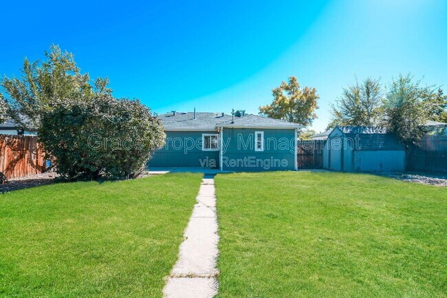 Building Photo - 1281 Victor St