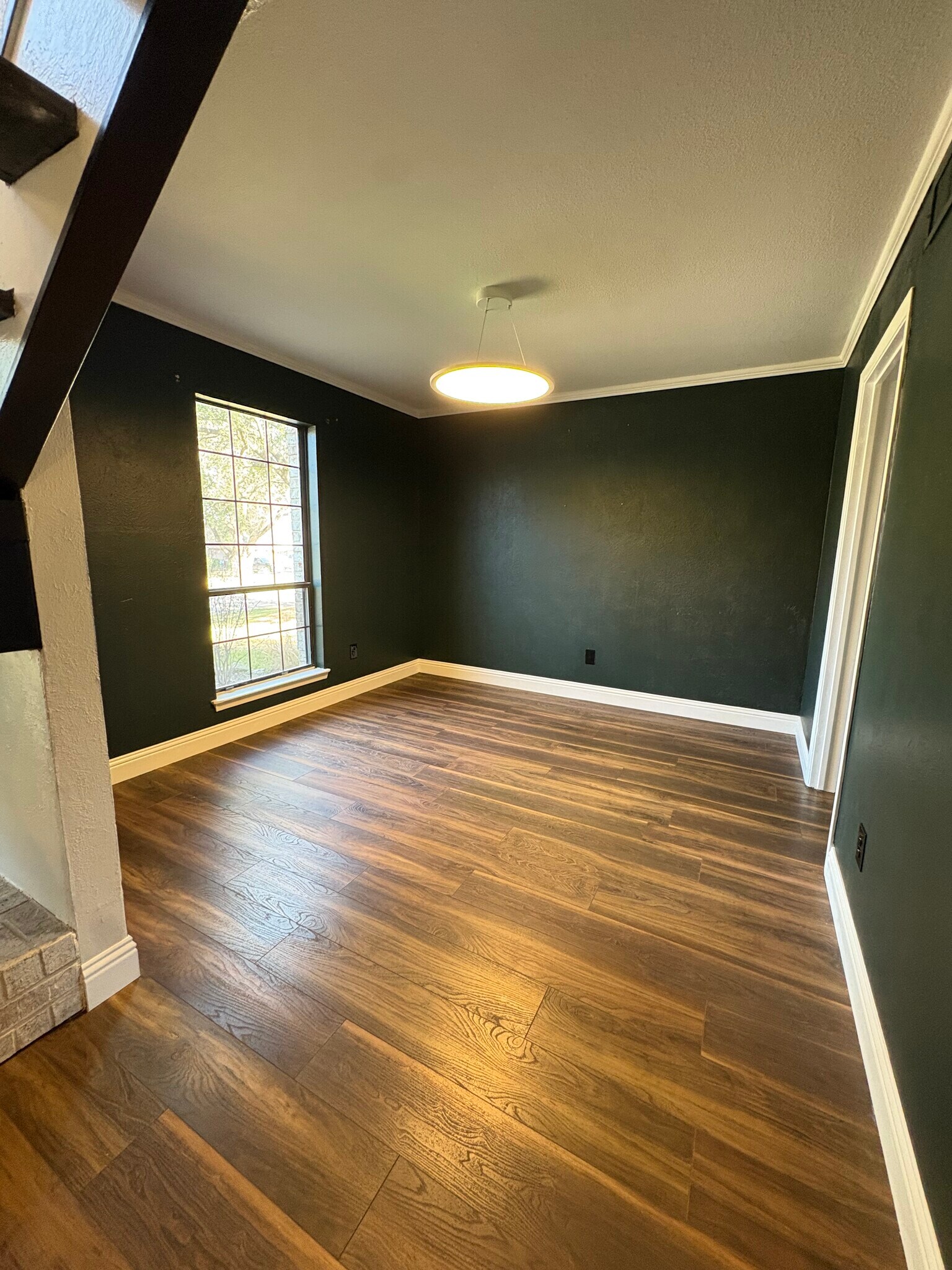 Building Photo - 1822 Juniper Ln