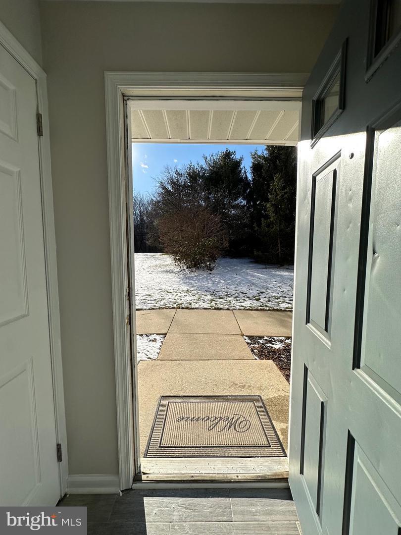 Building Photo - 1003 Oswego Ct