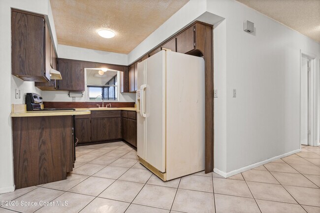 Building Photo - 1569 Richards Dr NE