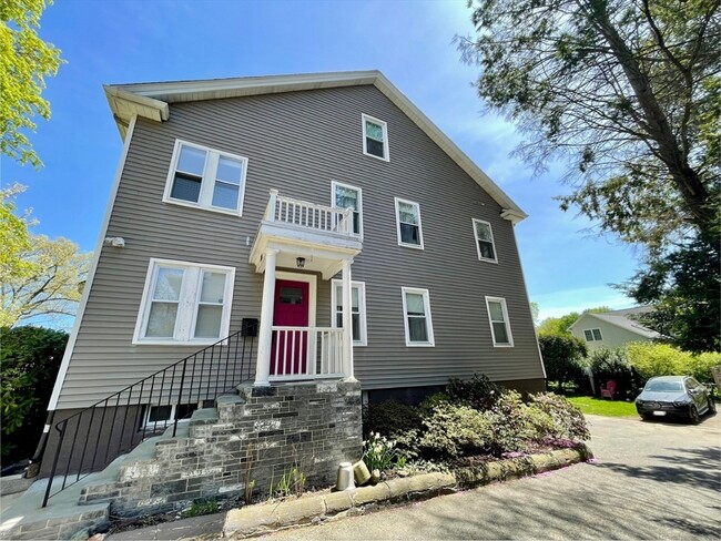 Building Photo - 76 Athelstane Rd
