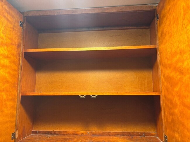 Building Photo - 1 Cheney St