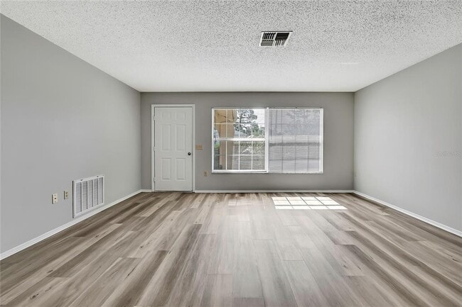 Building Photo - 2453 Keeport Dr