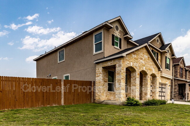 Building Photo - 302 Colonial Blf