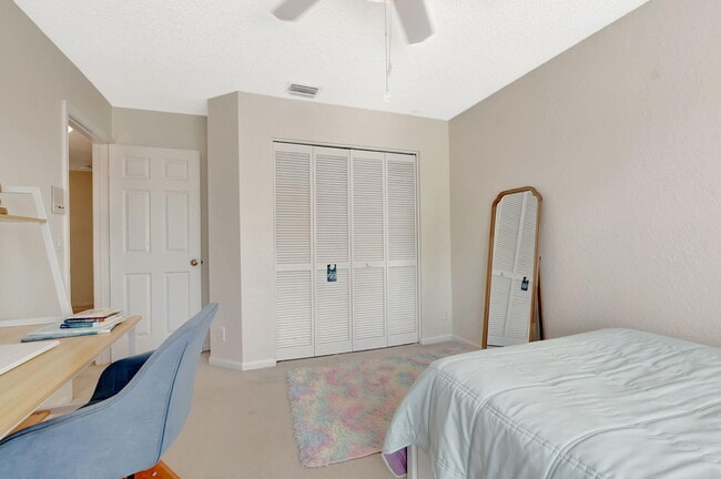 Building Photo - 18248 Coral Isles Dr