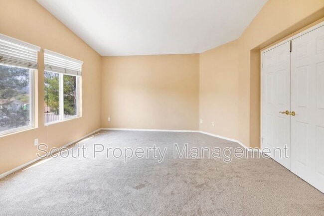 Building Photo - 44699 Springvail Ct