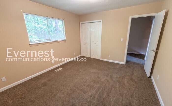 Building Photo - 716 Marley Way
