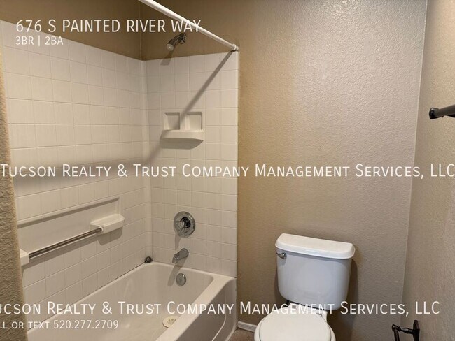 Building Photo - 676 S Painted River Way