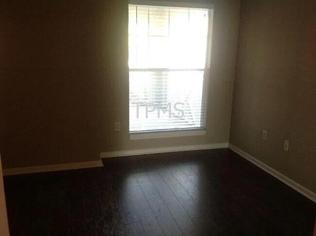 Building Photo - 11702 Heritage Estates Ave