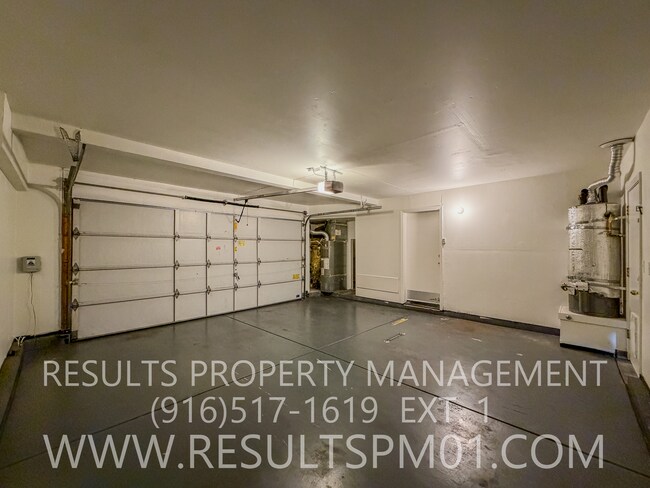 Building Photo - Great Elk Grove 2 Bedroom plus Loft Home
