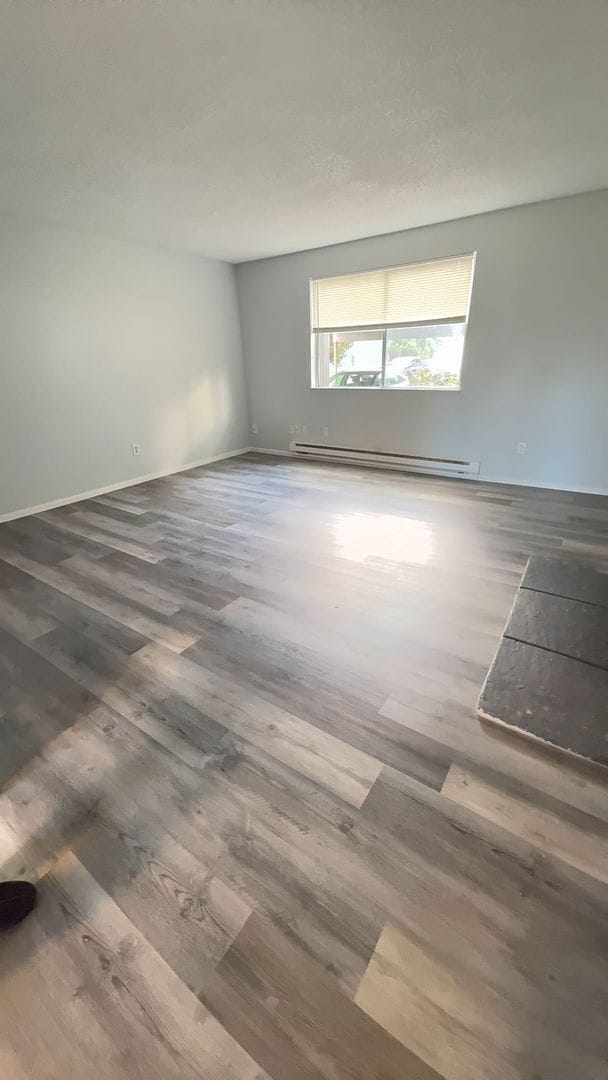 Building Photo - Ground-Level Unit in a Fourplex Near Tacoma Mall