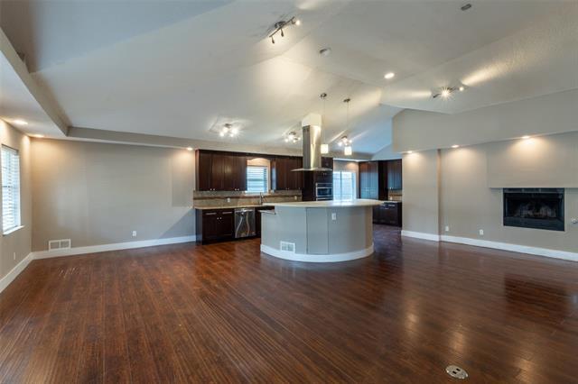 Building Photo - 5715 Hillcroft St