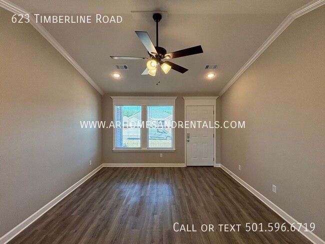 Building Photo - 623 Timberline Rd