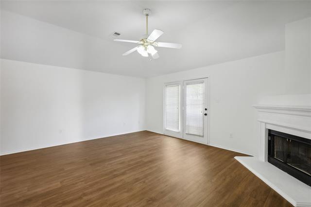 Building Photo - 728 Cardinal Dr