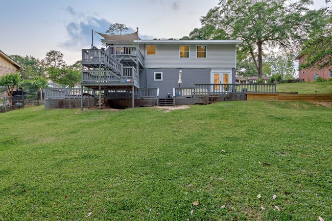 Building Photo - 112 Magnolia Cir