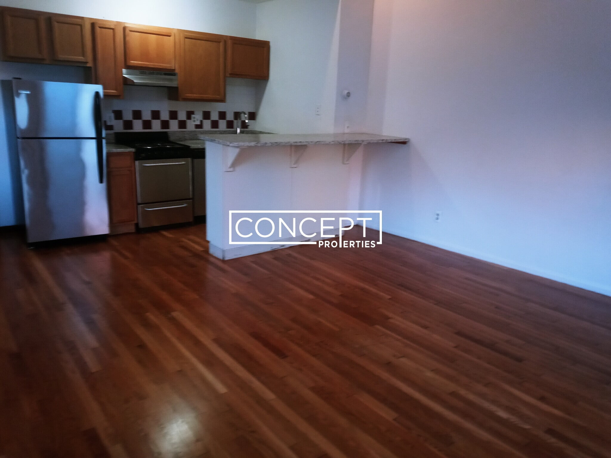 Building Photo - 8 Shepard St