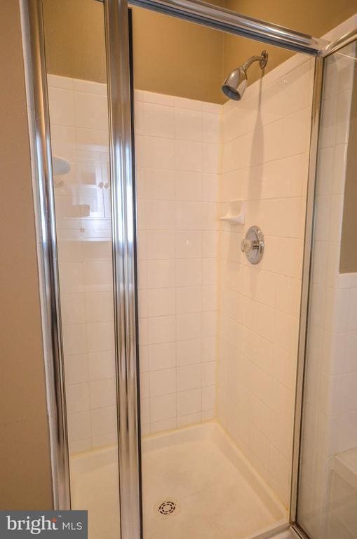 Building Photo - 4950 Brenman Park Dr