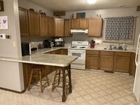 Building Photo - 3812 Renee Dr