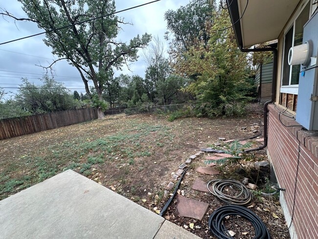 Building Photo - Pre Lease!! Great House