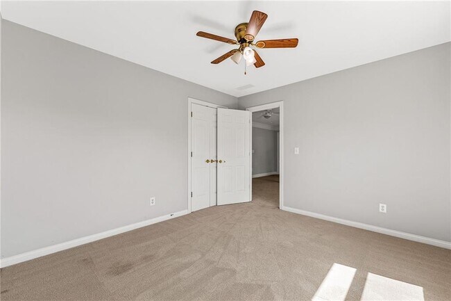 Building Photo - 969 Light House Way