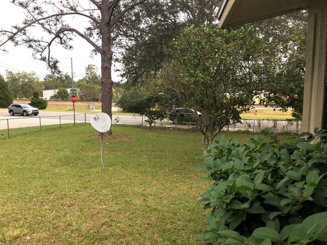 Building Photo - MOVE IN AUGUST!! COZY 2 BEDROOMS 1 BATHROOM HOME ON SPACIOUS FENCED IN LOT!! NEWER A/C!!
