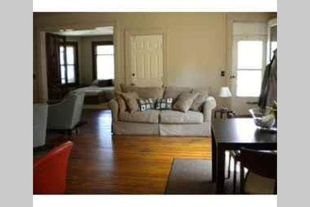 Building Photo - 288 E 1st St