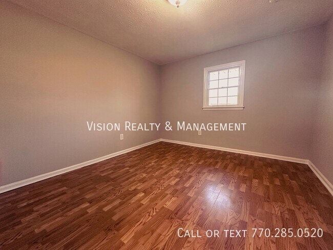 Building Photo - 95 Castlegate Cir