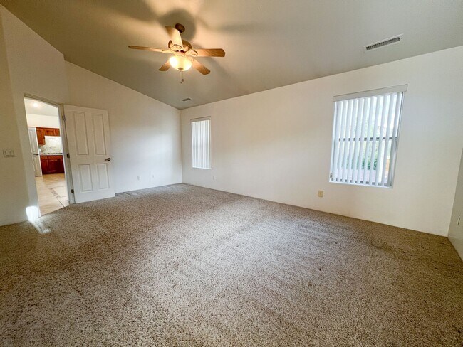 Building Photo - HOUSE - COTTONWOOD -  VERDE SANTA FE /TURN...