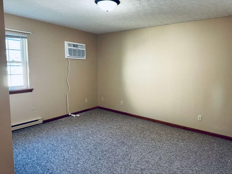 Building Photo - 4290 OH-601