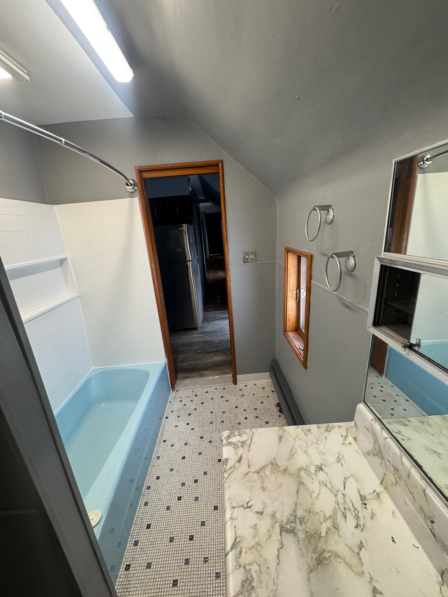 Building Photo - 109 Plymouth Ave