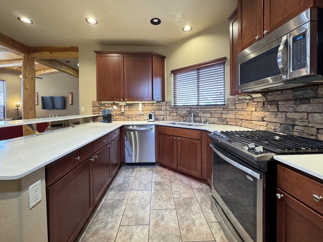 Building Photo - Corrales Stunner!