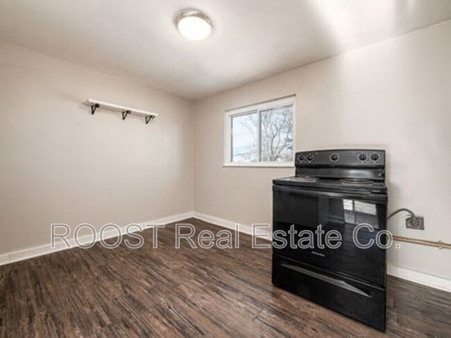 Building Photo - 780 Moon Rd