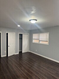 Building Photo - 710 Hudson St