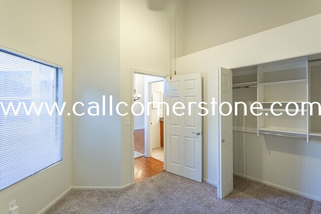 Building Photo - 4250 Autumn Heights Dr