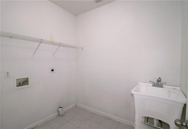 Building Photo - 195 Beracah Walk