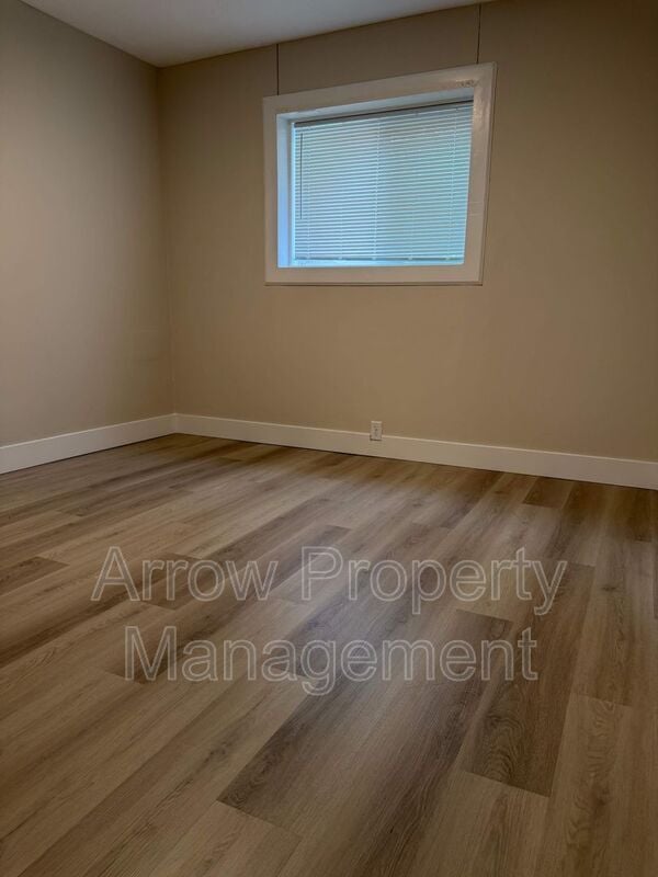 Building Photo - 5702 S St