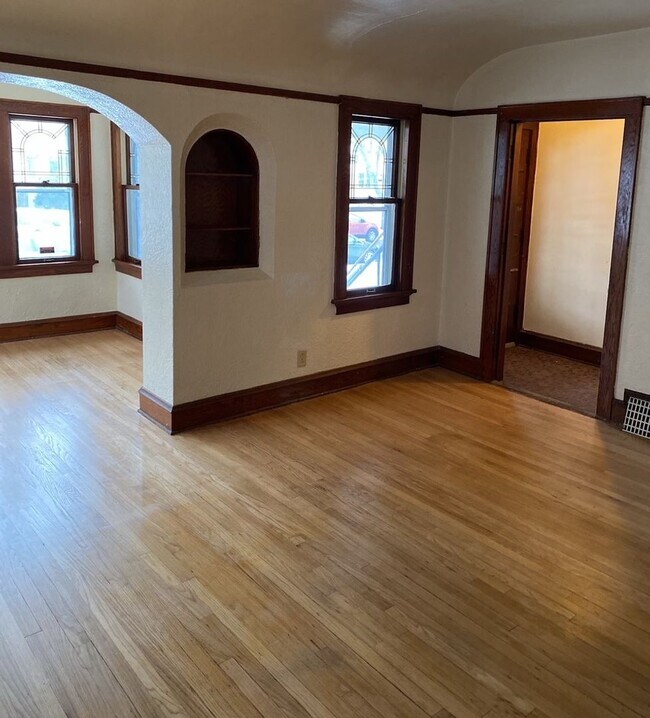 Building Photo - 2748 N 44th St