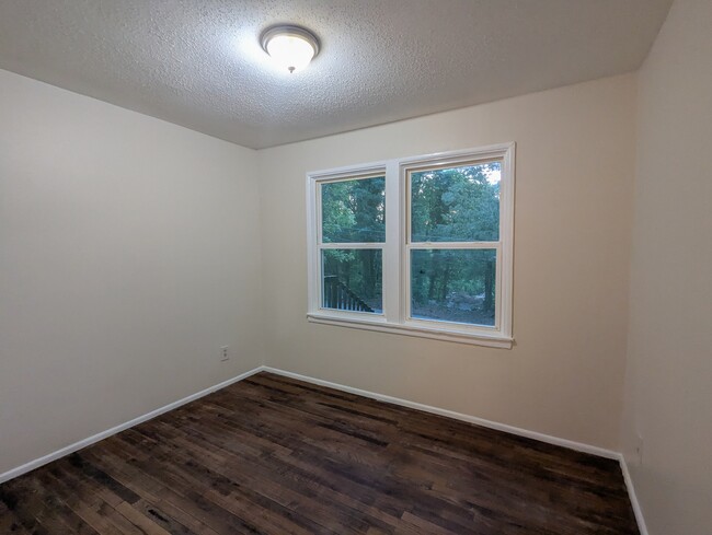 Building Photo - 3054 Waters Rd SW