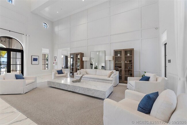 Building Photo - 11785 Waterway Cir