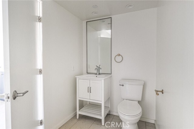 Building Photo - 14754 Gilmore St