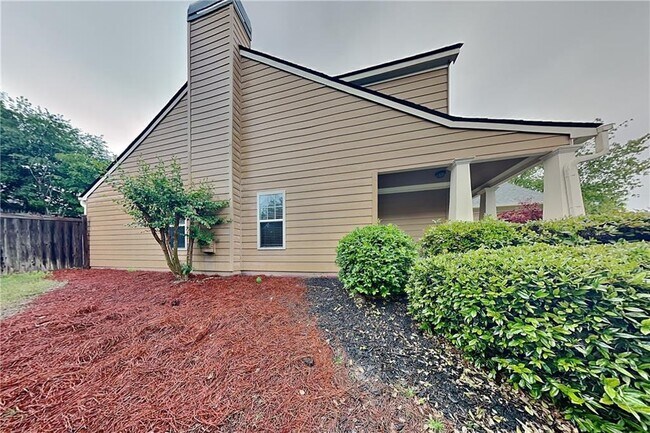 Building Photo - 422 Arrowhead Trail