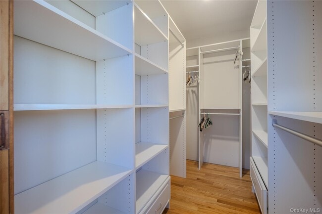 Building Photo - 19-21-21 Lamela Dr