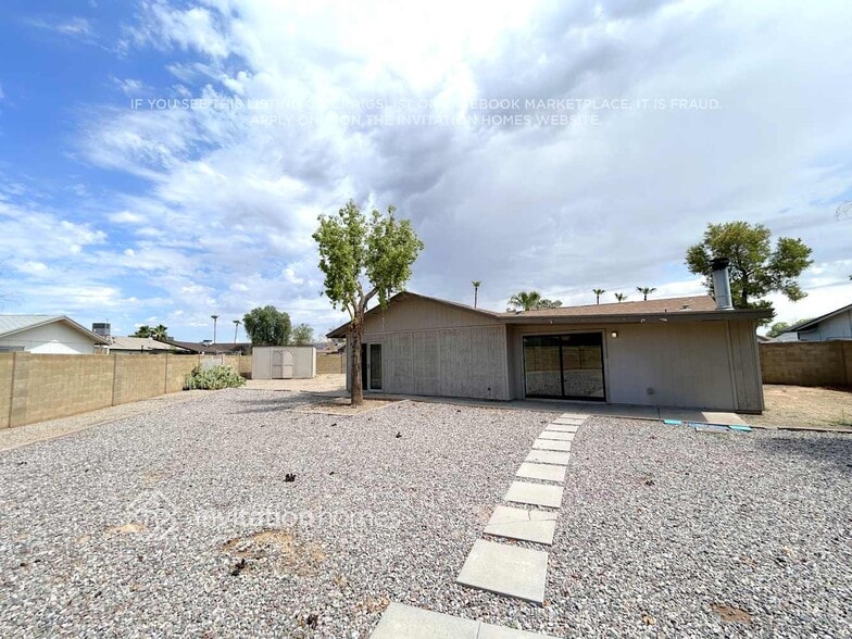 Building Photo - 5114 E Tano St