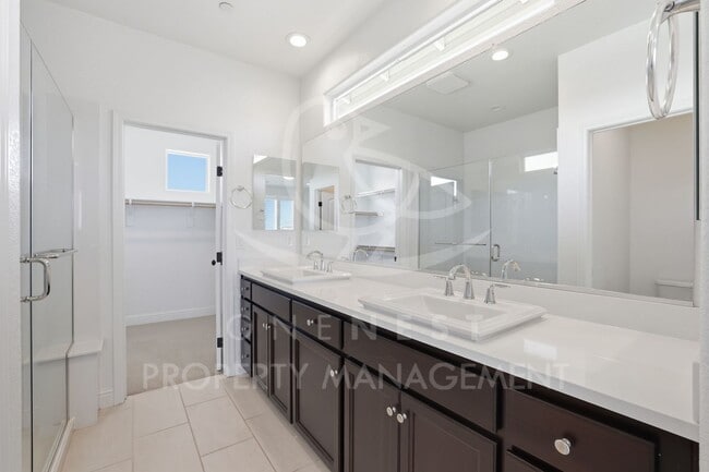 Building Photo - Executive 4-Bedroom Home with Loft in Twelve Bridges